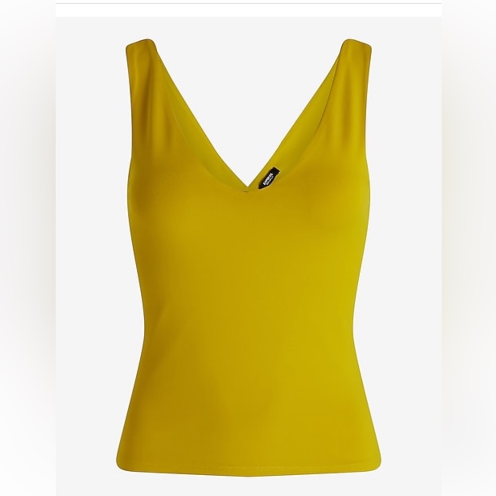 New body contour v-neck compression tank